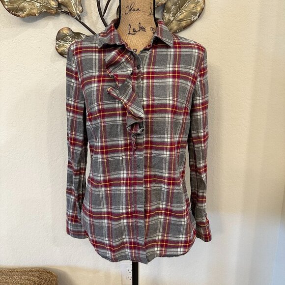 🍂 Banana Republic Plaid Ruffle Button-Up – Size M 🍂 - Picture 2 of 5